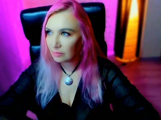 MistressGina