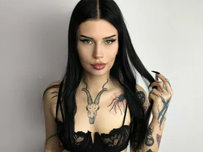 Webcam model VenomDoll (22)