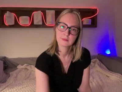 Webcam model KiraFate (25)
