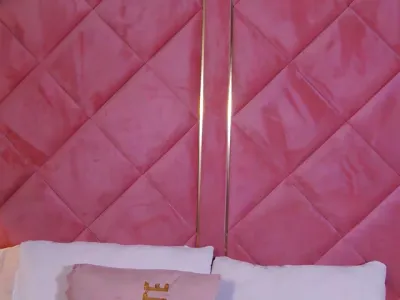 Webcam model LaraAddison (28)