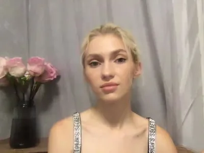 Webcam model BlissKitten (22)