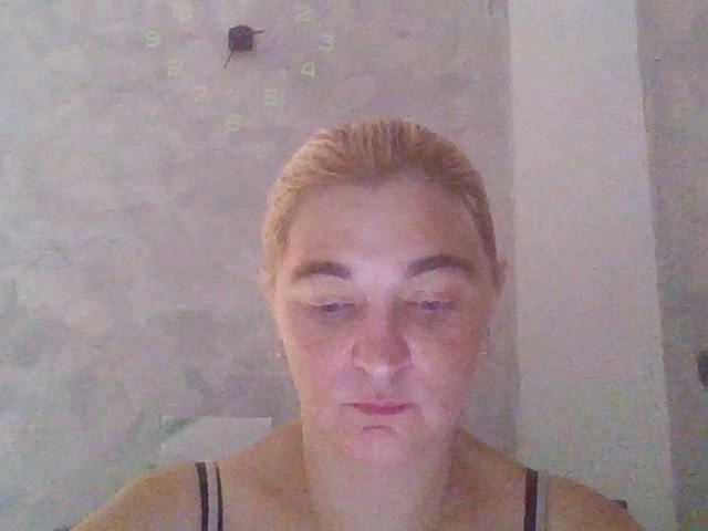 GoldenMilf