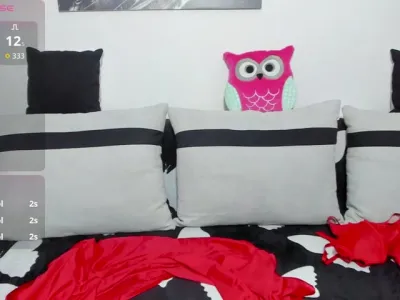 Webcam model MayaBlowsYou (35)