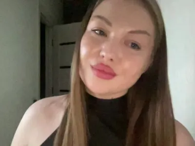 Webcam model LunaDesire (20)