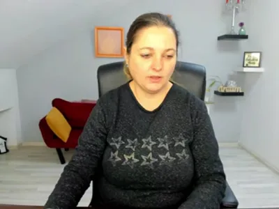 Webcam model LissaLolla (36)