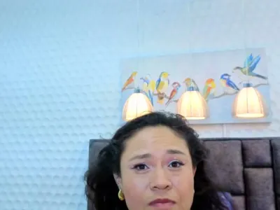 Webcam model Munaiky (32)