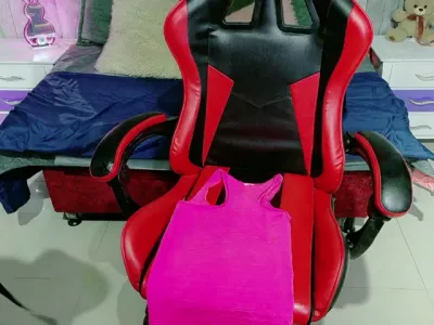 Webcam model charlottPaet (36)