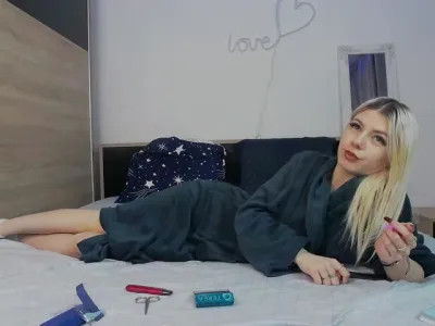 Webcam model in0centangel (19)