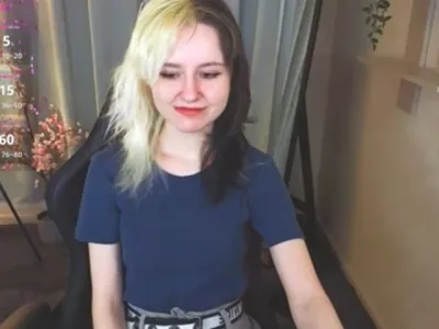 Webcam model LinaVeritas (18)