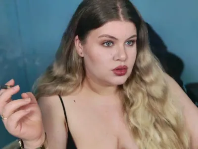 Webcam model Honeylips (26)