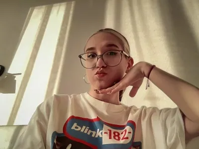 Webcam model KateKiss (19)