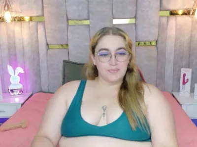 Webcam model NatashaBlond (29)