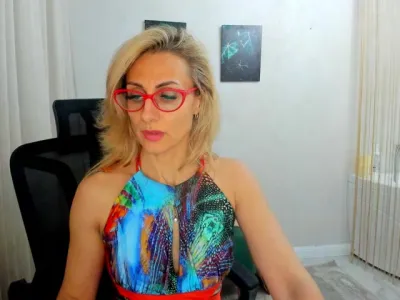 Webcam model SunriseGlow (44)