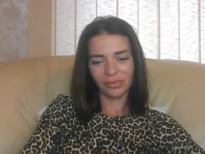 Webcam model HoneyVibe (36)