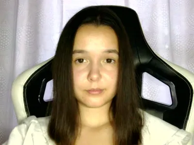 Webcam model CrystalBloom (23)