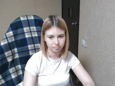 Webcam model MoonlitVeya (22)