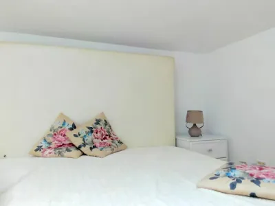 Webcam model lilithvelur (28)