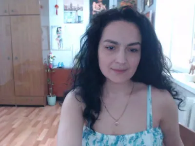 Webcam model TinaCream (35)