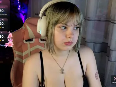 Webcam model LovelyKristi (18)