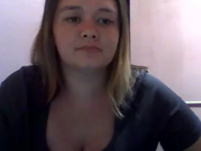 Webcam model CameliaSweet (25)
