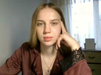 Webcam model DarkKiss (20)