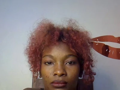 Webcam model PoupeeDoll (26)