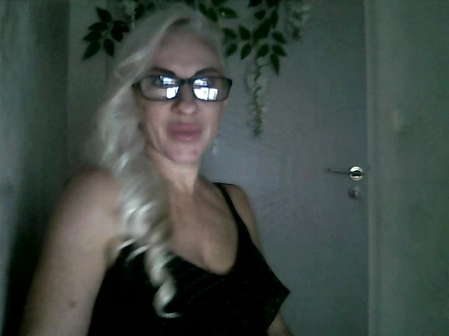 HannaMilf